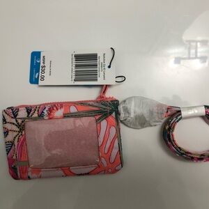 NWT Vera Bradley id case and matching land yard